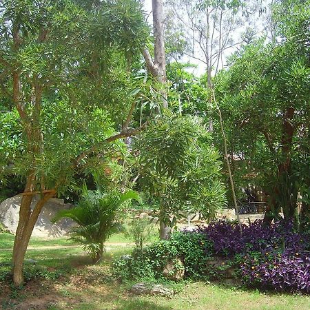 Eagle Ridge Resort Bangalore Exterior foto