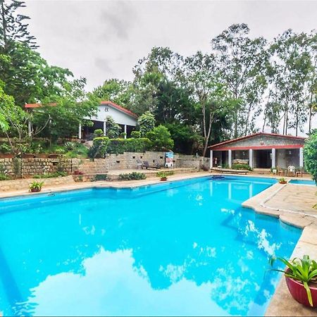 Eagle Ridge Resort Bangalore Exterior foto