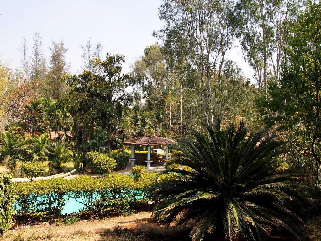 Eagle Ridge Resort Bangalore Exterior foto